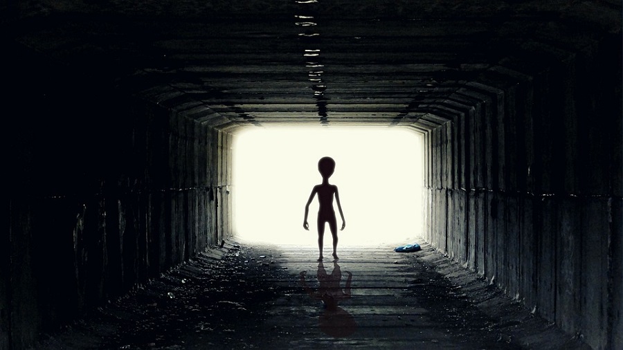 ALIEN ABDUCTION - 5 FILMES QUE FARÃO VOCÊ TEMER ALIENÍGENAS